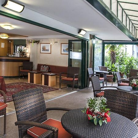 Hotel Verdemare Rimini Eksteriør billede