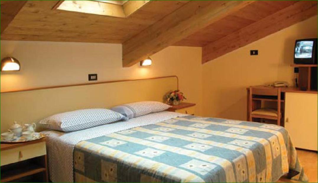 Hotel Verdemare Rimini Eksteriør billede
