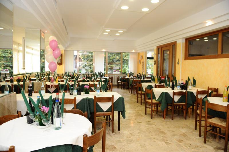 Hotel Verdemare Rimini Eksteriør billede